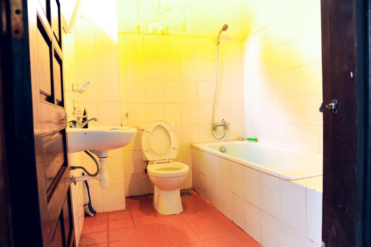 Queen Homestay Hué Eksteriør billede